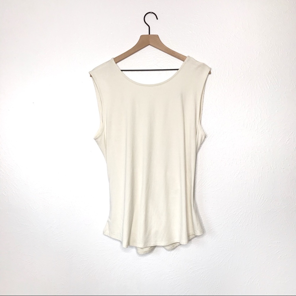 Ann Taylor | White Sleeveless Blouse